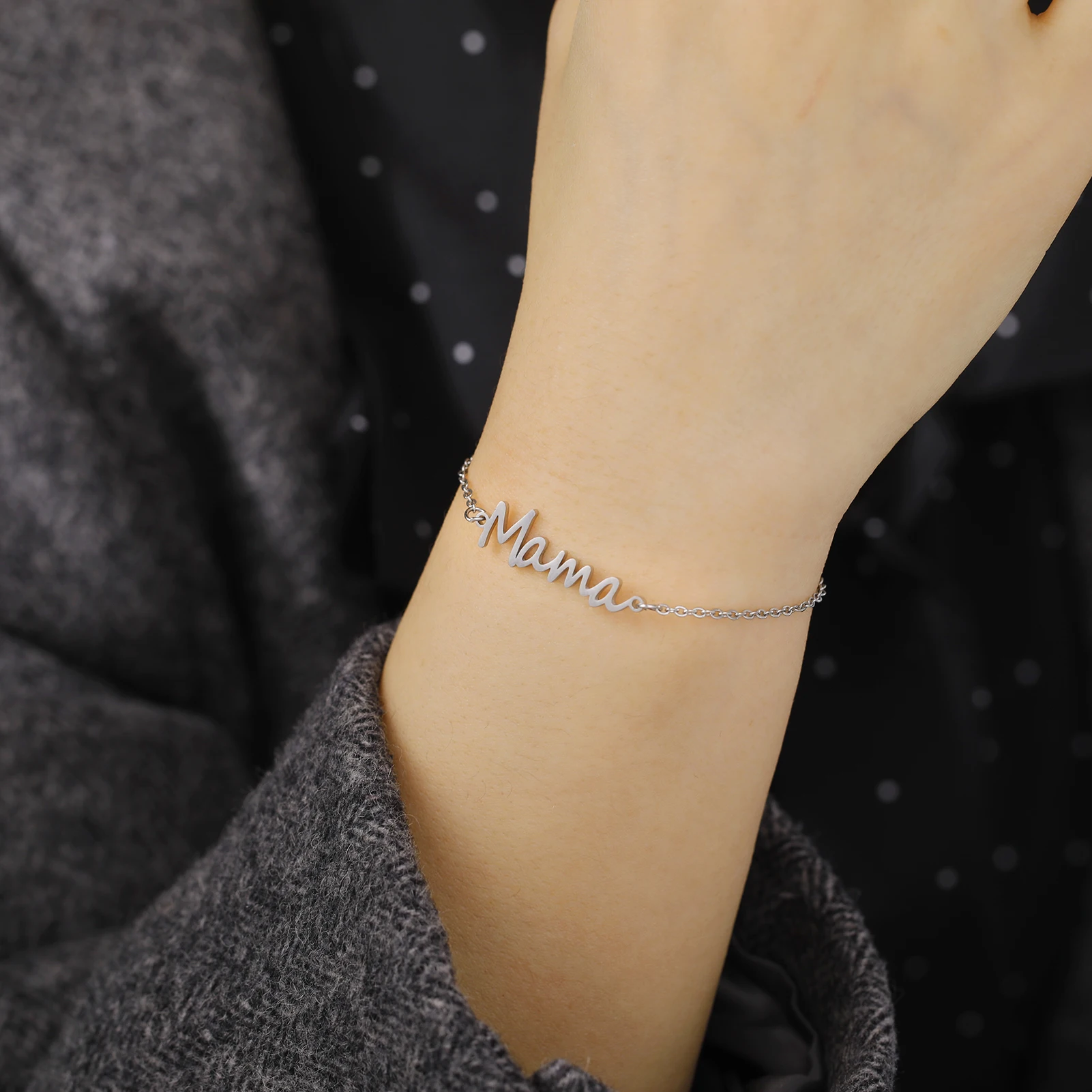 Bracciale Mamma In Argento 925 Con Cuore E Scritta MOM, Elegante E Regolabile, Idea Regalo Per La Festa Della Mamma