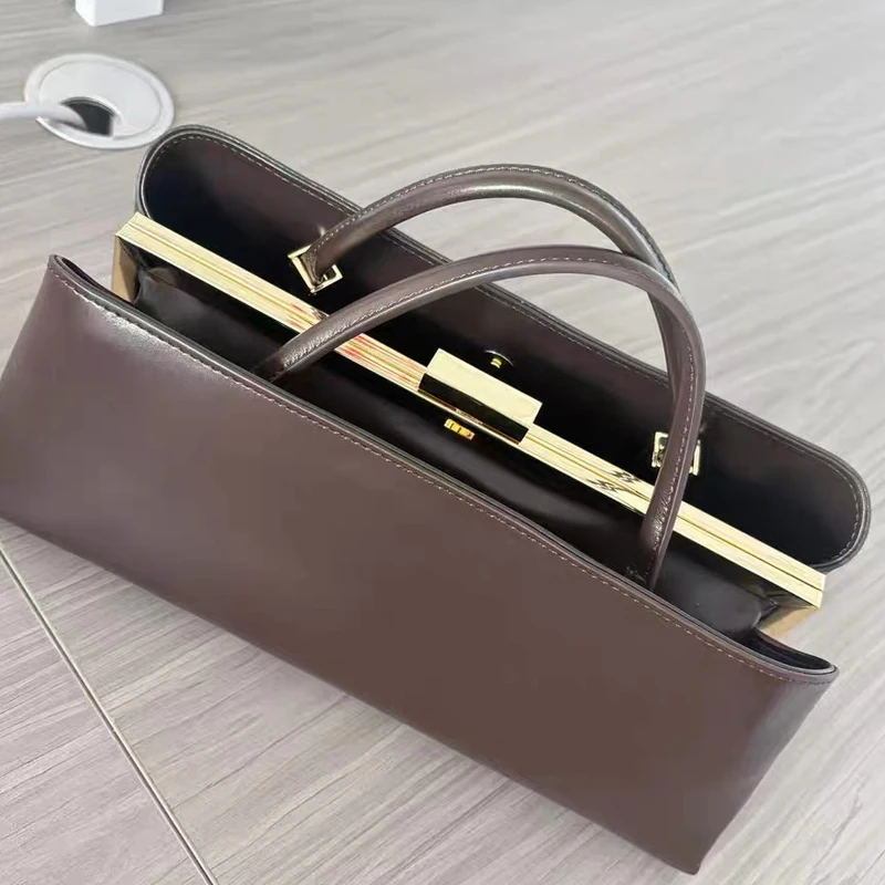 Long Clutch Bag With Adjustable Shoulder Strap Luxury Design Clip Handbag Purses For Ladies Exquisite Multi-layered Evening Bag 2