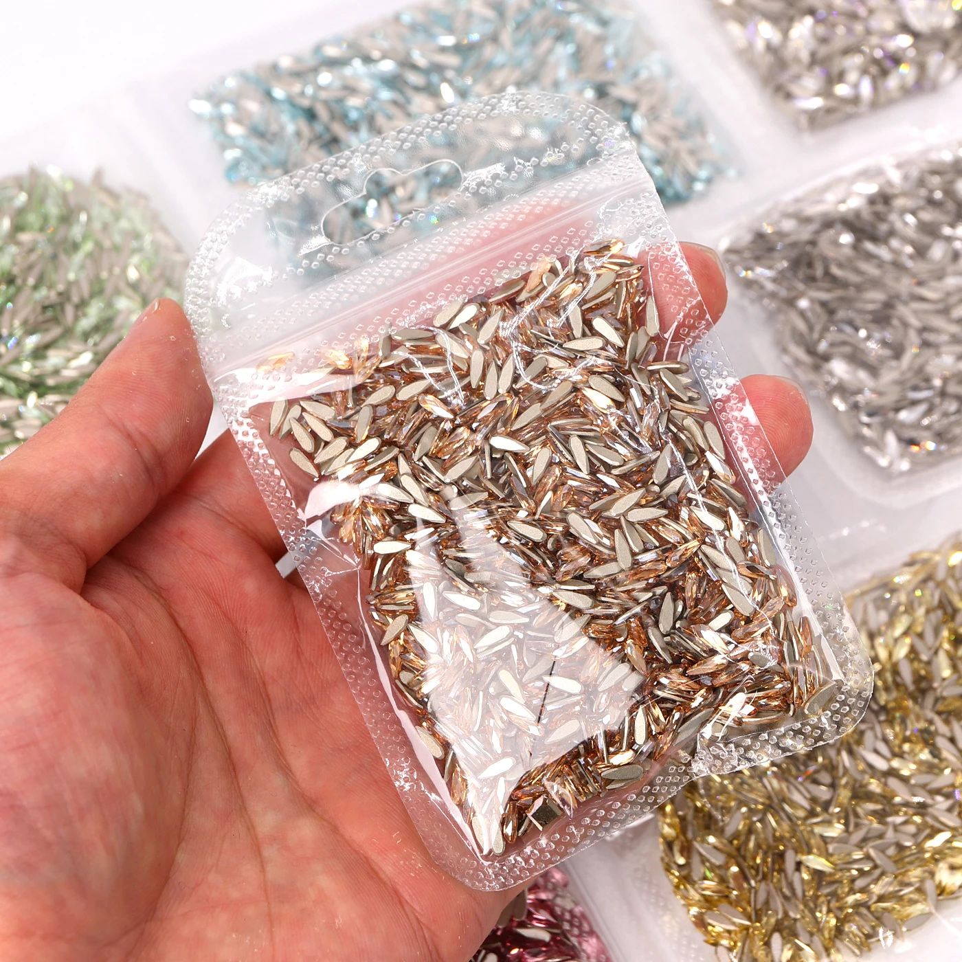 50pcs 2x6mm Wasser tropfen Nagel Strass Flatback Glas umgekehrte Kante Diamant Edelsteine 3D Glitter Nail Art Dekorationen – Detail 3