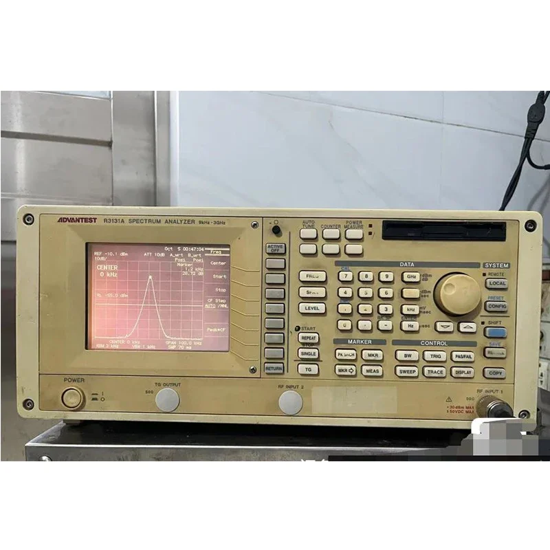 

Анализатор спектра Advantest R3131A от 9 кГц до 3 ГГц