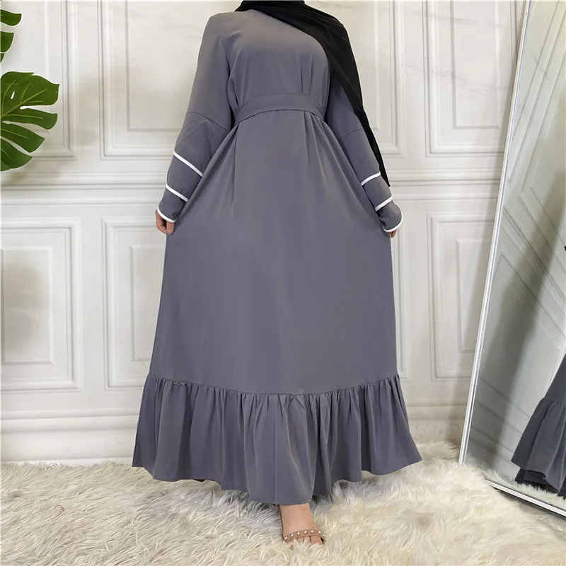 New Fashion Women's Pleated Loose Large Hem Muslim Dress