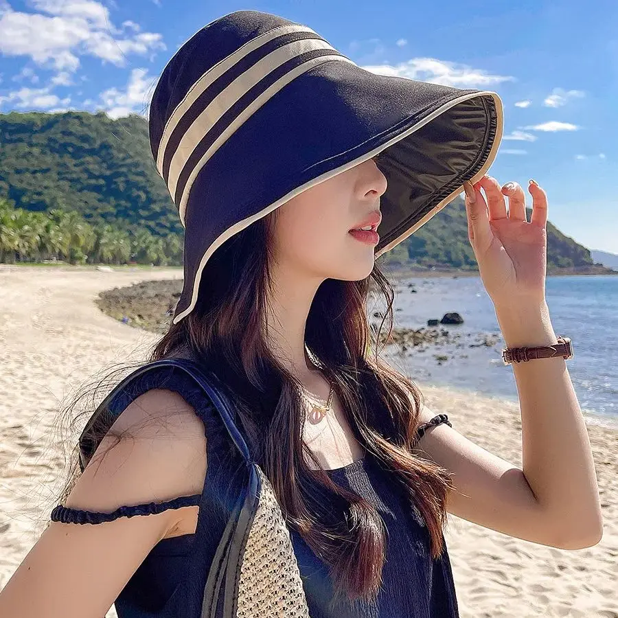 UPF50 + Sun Protection Vinyl Large Brim Striped Hollow Hat Ladies Outdoor UV Folding Sun Hat Beach Vacation