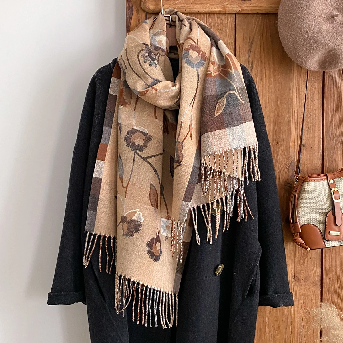 New Brand National Style Print Scarf Soft Warm Long Tassel Pashmina Shawl Autumn and Winter Outdoor Coldproof Windproof Blanket