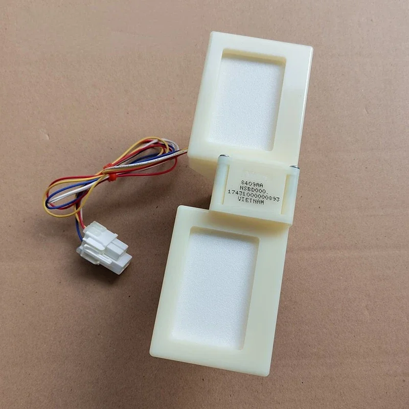 

1PCS Suitable for Midea BCD-230WTGM/330WTL refrigerator refrigerator freezer freezer electric air door air duct opening switch