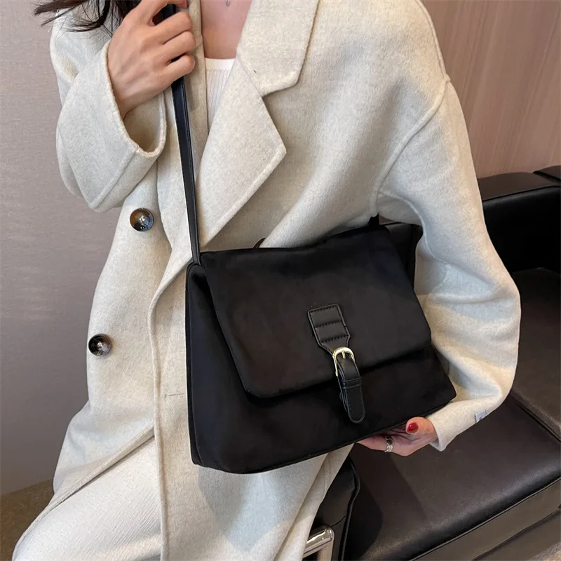 Women's Bag 2023 new vintage design suede Tote bag autumn/winter style single shoulder crossbody bag