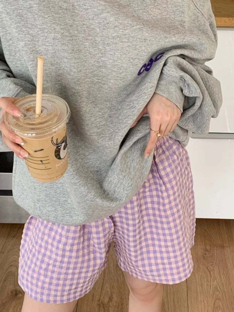 

2023 Korean Oversize Plaid Shorts Summer Fashion Women Purple Wide Leg Checked Pants Female Green Pajamas Bottoms Kawaii Shorts