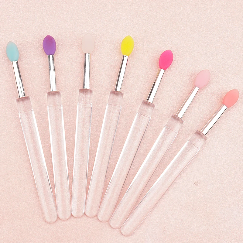 Enhanced Product Title: 5-Piece Portable Silicone Lip Brush Set with Cover – Soft Multifunctional Lip Applicator and Makeup Tool
