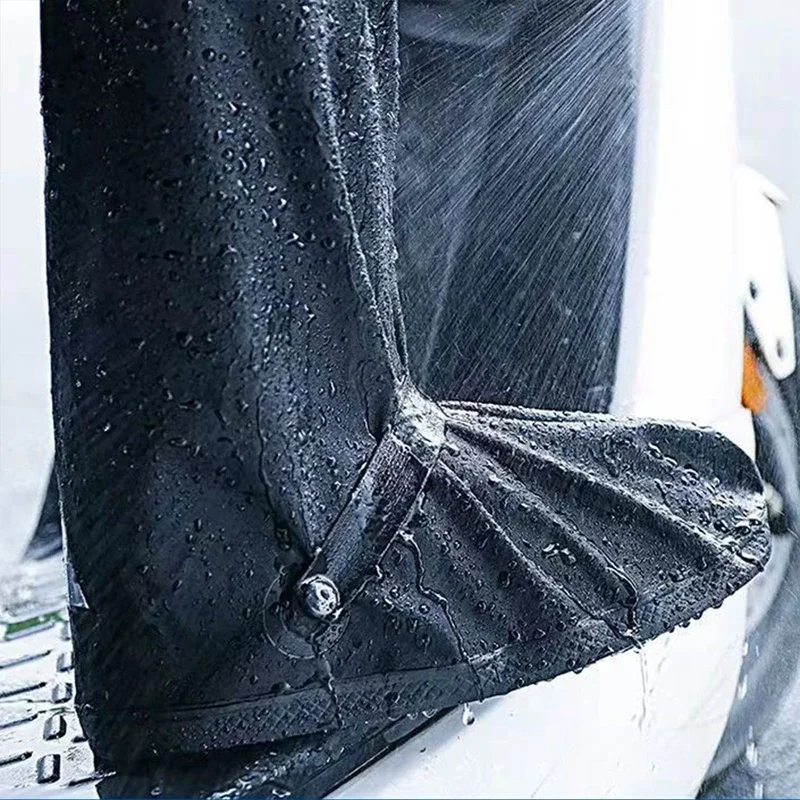 Rain boot cover sole grip and zipper detail