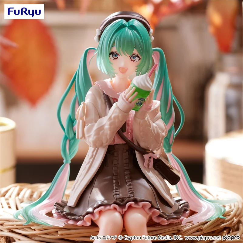 

FuRyu Original Noodle Stopper Hatsune Miku オータムデート Action Figure Piapro Anime Figure Toys For Kids Gift Collectible Model