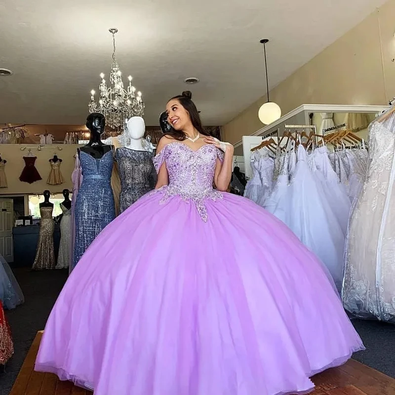 

ANGELSBRIDEP Lilac Off-Shoulder Quinceanera Dresses Vestidos De 15 Anos Appliques Beading Sweet 16 Birthday Princess Party Gowns