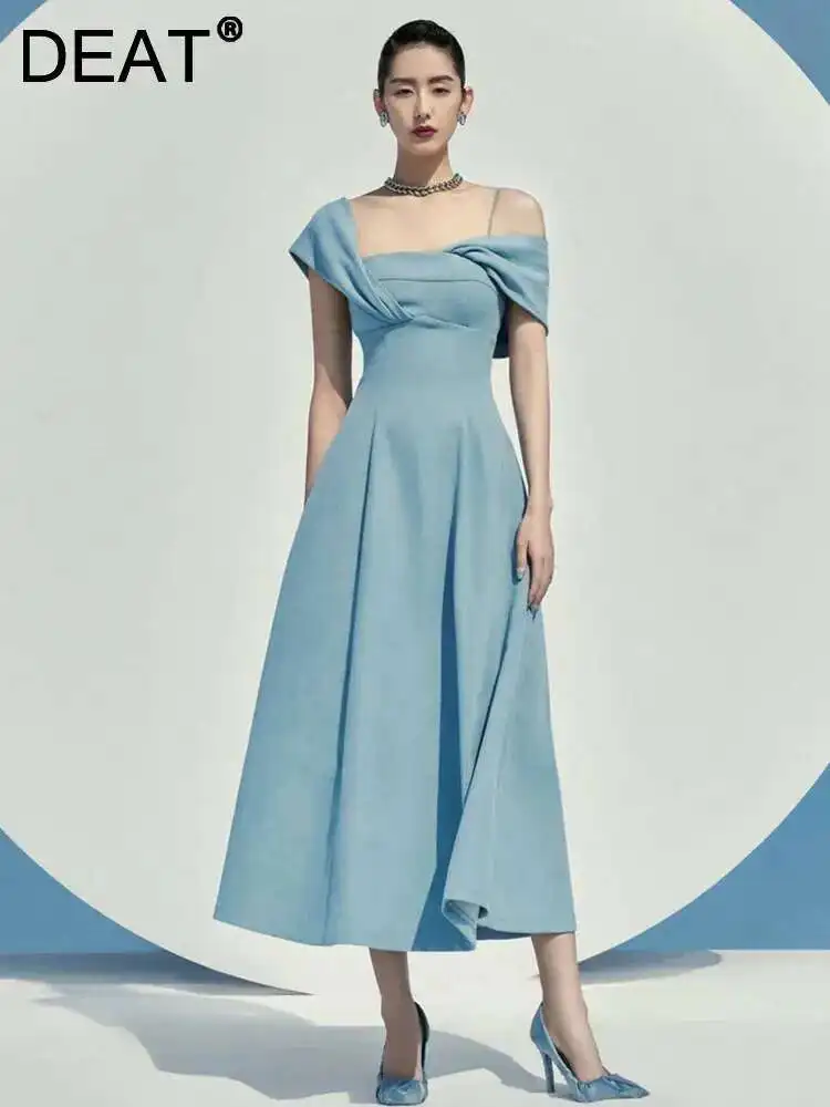 فستان أحمر طويل بتصميم أوف شولدر أنيق