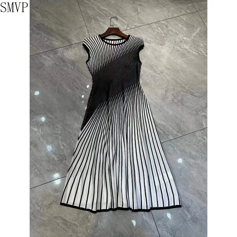 

High End Fashion Summer Sleeveless Dress Elegant Slim Fit Stripes 2023 Autumn New Luxury Brand Mid Length Evening Dress