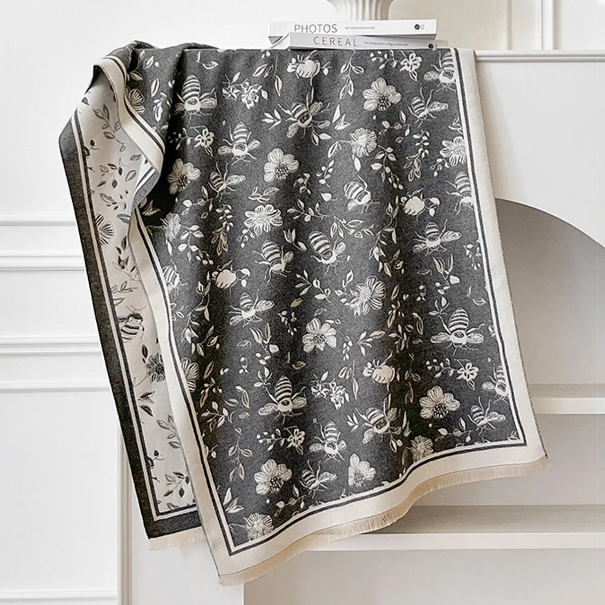 New Bee and Floral Design Winter Imitation Cashmere Jacquard Scarves High Quality Women Thick Shawl Ladies Wool Pashmina Scarf