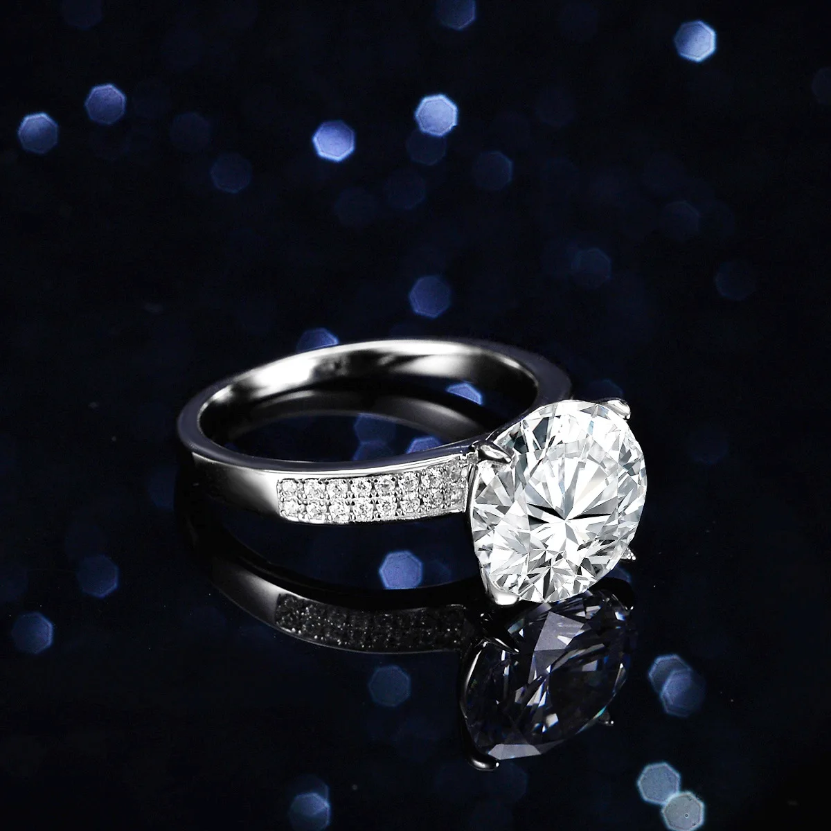 Boutique PT950 Platinum Diamond Ring Classic Four-Claw Ring 5 Carat Moissanite Women's Dove Wedding