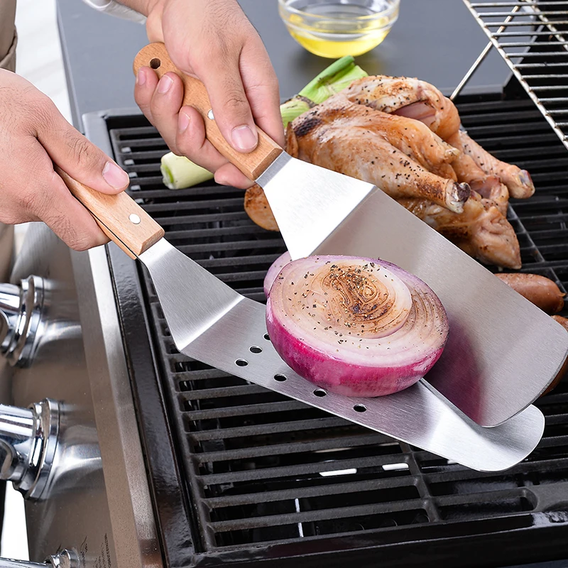 Stainless Steel Spatula, Hamburger Turner, Perforated Cooking Griddle Shovel, BBQ Fork with Wooden Handle, Cooking Barbecue Tool