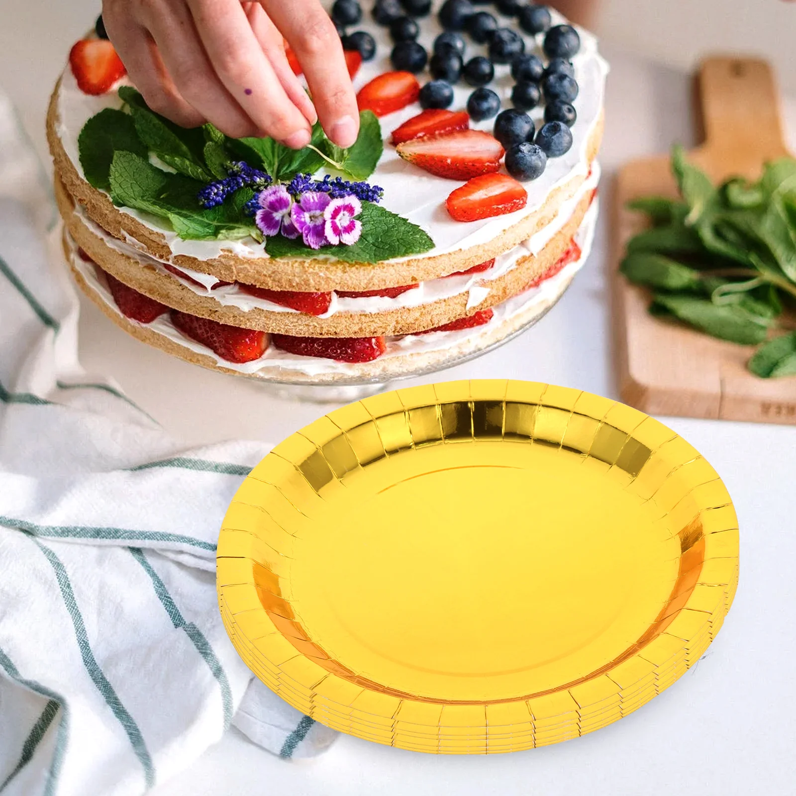 Disposable Party Plates Cupcake Dessert Dishes Cake Tray Snack Kitchen Plate 30Pcs Baby Shower Wedding Birthday Party Decor