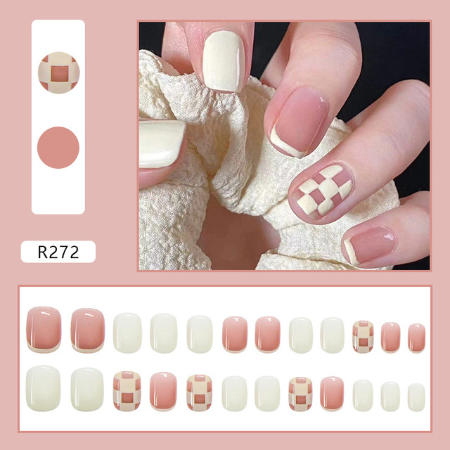 Checkerboard Fake Nails Press on False with Designs Set Fashion Save Time Wearable Manicure Patch False Nails With Glue
