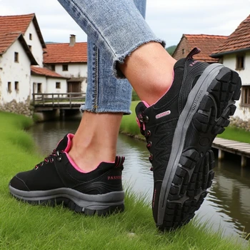 أحذية المشي لمسافات طويلة النسائية الرجعية تصميم عصري فاخر أحذية منصة تنفس مريحة المشي لمسافات طويلة في الهواء الطلق أحذية رياضية نسائية 6