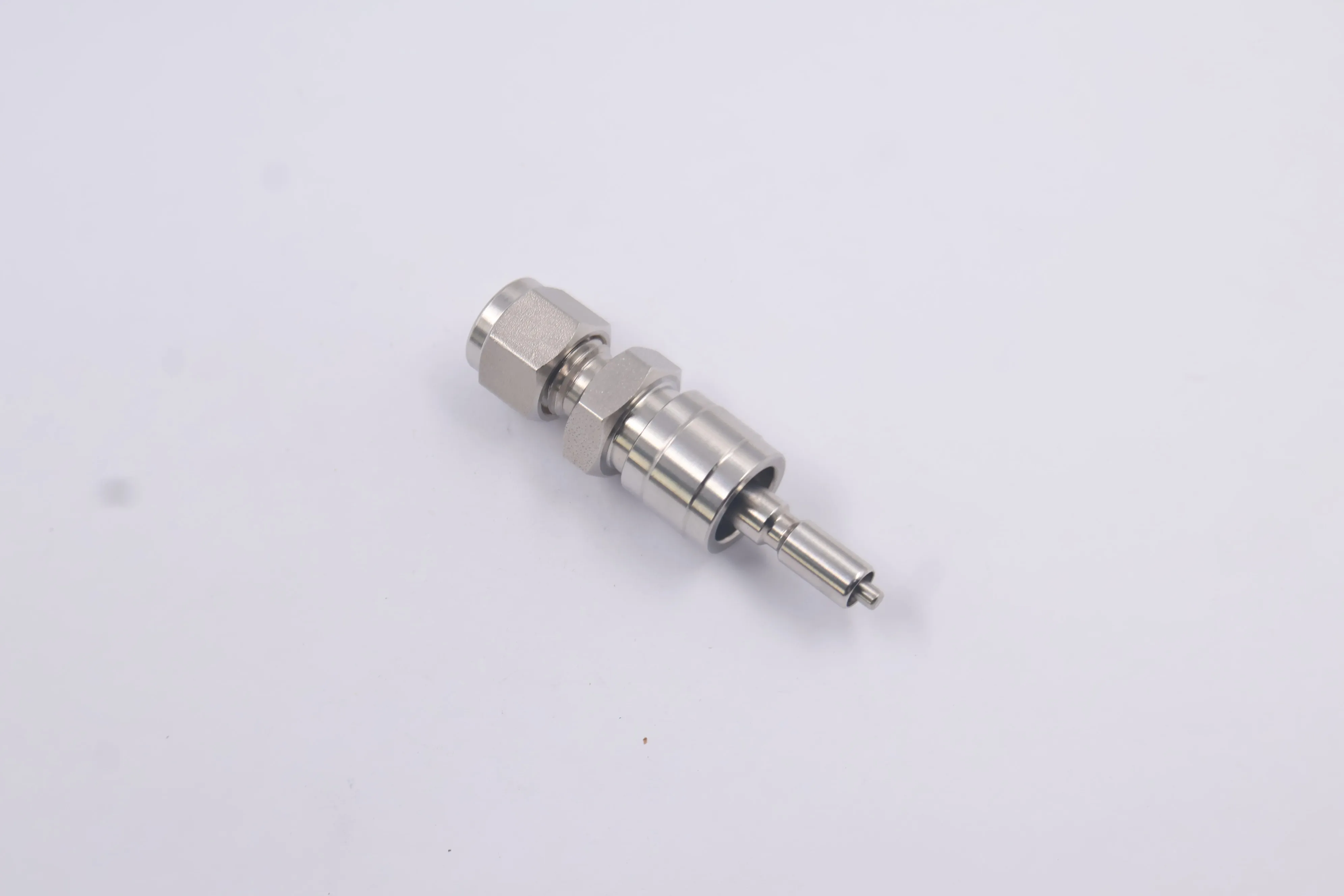 SS-QC6-D1-600, Stainless Steel Instrumentation Quick Connect Stem with Valve, 0.5 Cv, 3/8 in. Bulkhead Tube Fitting