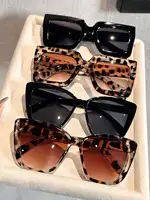4PCS Classic Fashion Cat Eye&Square Plastic Frame Women Sunglasses For Men Daily Life Shades Eyewear Accessories.
