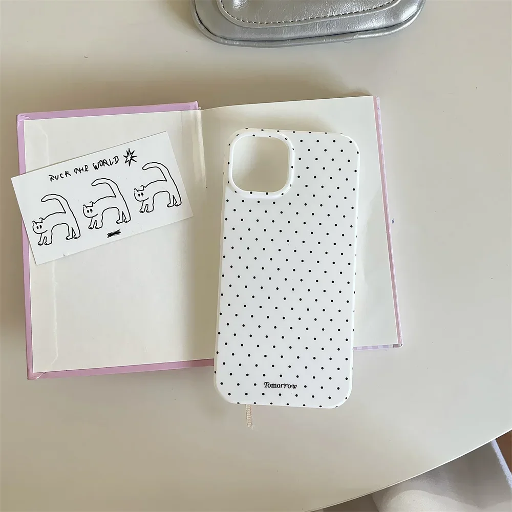 Chic Polka Dot Phone Case - Stylish Protective Cover