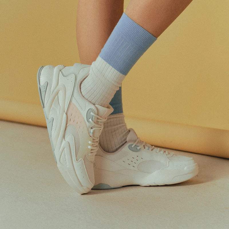 Xtep Skateboarding Shoes For Women Summer Street Non-Slip Chic Women's Sports Shoes Fashion Lace Up Sneakers 876218310013
