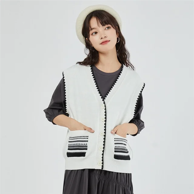Giordano 니트 카디건: 이른 가을을 위한 편안하고 세련된 선택