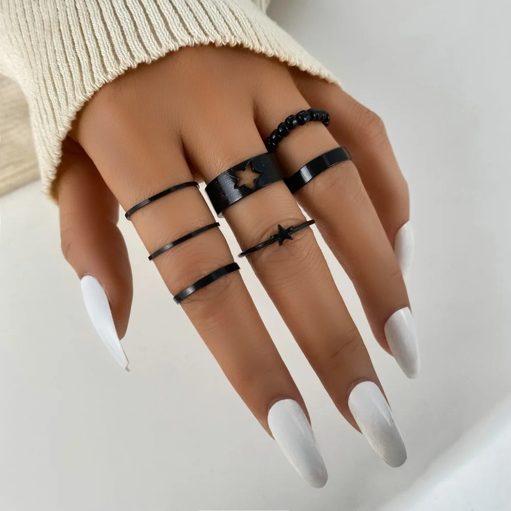 

New Black Twist Knuckle Ring Combo 8 Pieces Personality Inlaid Rhinestone Ring