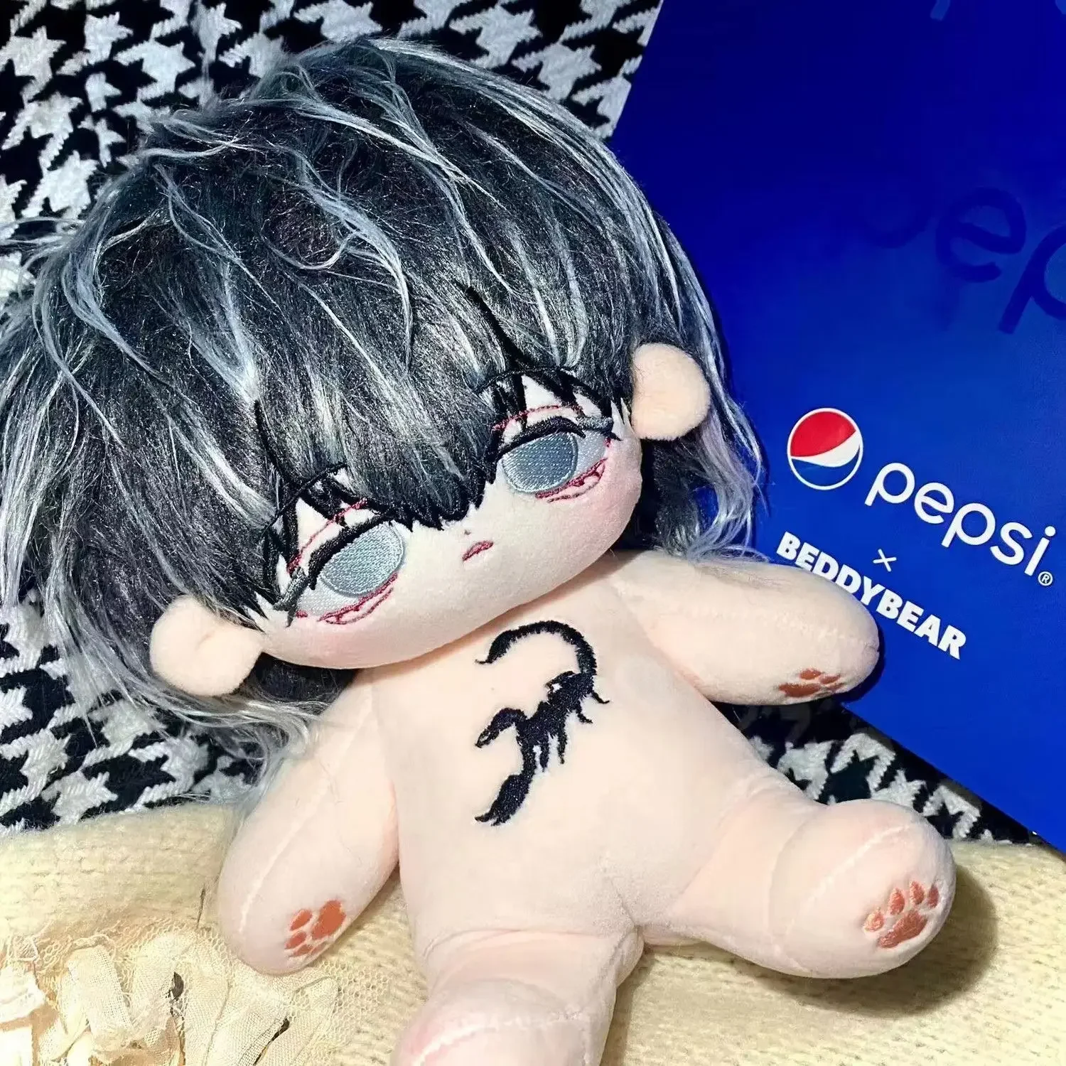 

20cm No Attributes Monster Scorpion Boy Soft Plush Cotton Doll Body With Skeleton Cosplay Handsome Dress Up Stuffed Dolls Gift