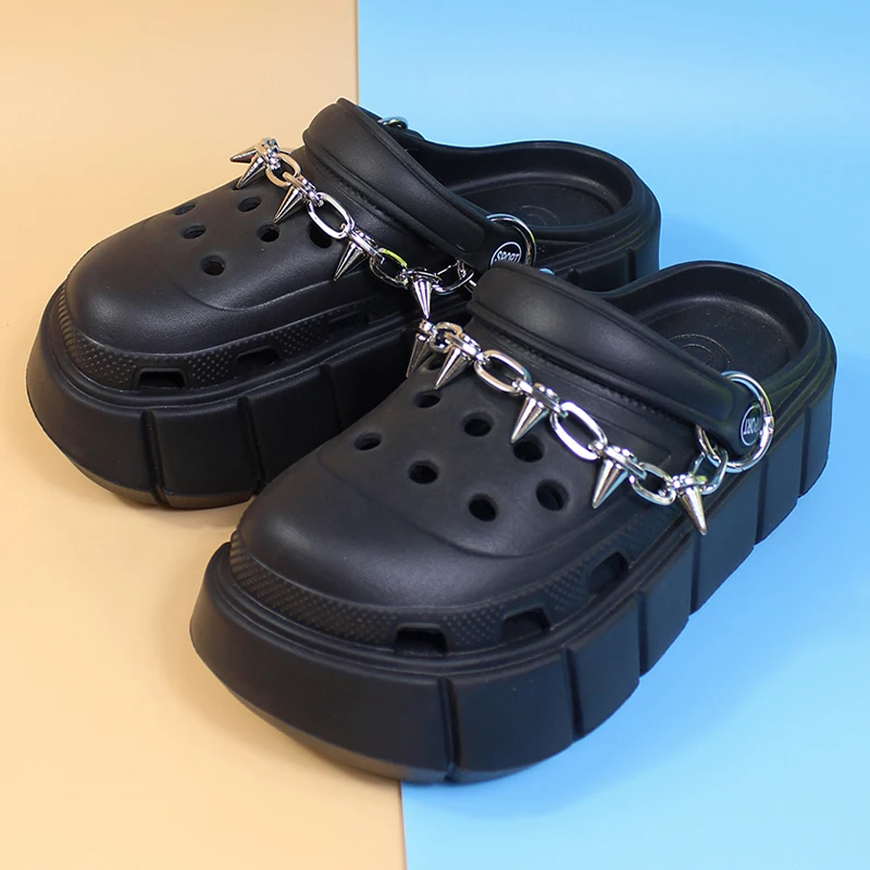 

Cool Punk Metal Studs 5CM Platform Women Outdoor Vented Clogs Sandals Women’s Summer Footwear Slippers Beach Soft Bread Shoes