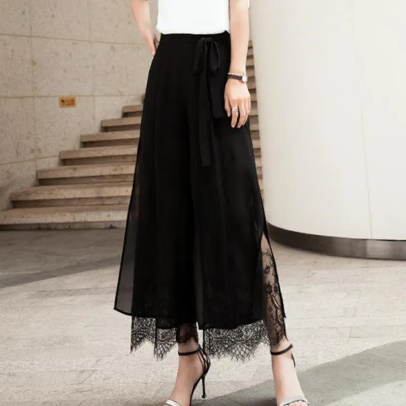 여성바지 2022 여름, 섹시한 여성 와이드 레그 팬츠: 레이스 디테일과 캐주얼한 루즈 핏 여성바지 2022 여름, 섹시한 여성 와이드 레그 팬츠: 레이스 디테일과 캐주얼한 루즈 핏