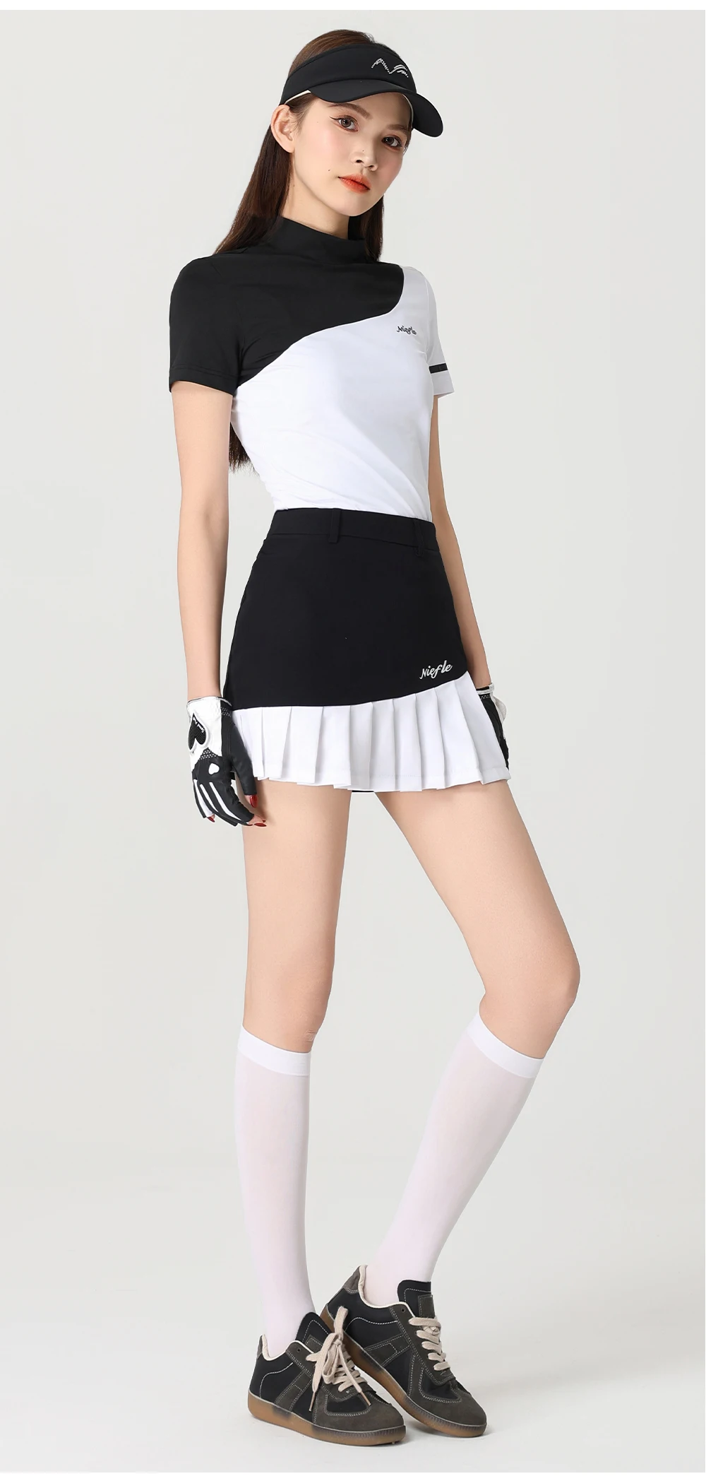 New Golf Clothing Women's Black pleated Skirt Explosive Sports Elasticity Comfortable Slim Fit Versatile Anti Hiking Set