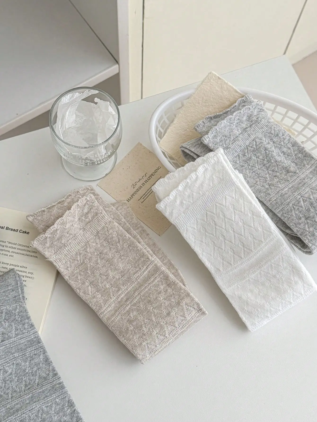 Damenstrümpfe Neue Frühling-Herbst-Kollektion Einfarbige Kniehohe Socken Niedliche Spitze Koreanischer Stil Lange Socken für Frauen – Detail 8
