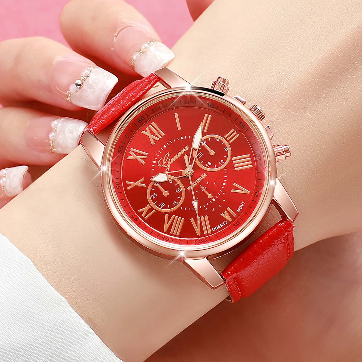 5PCS/Set Women's Multi Color Watch Fashionable and Exquisite Leather Watch with Multiple Options to Wear Every Day 2