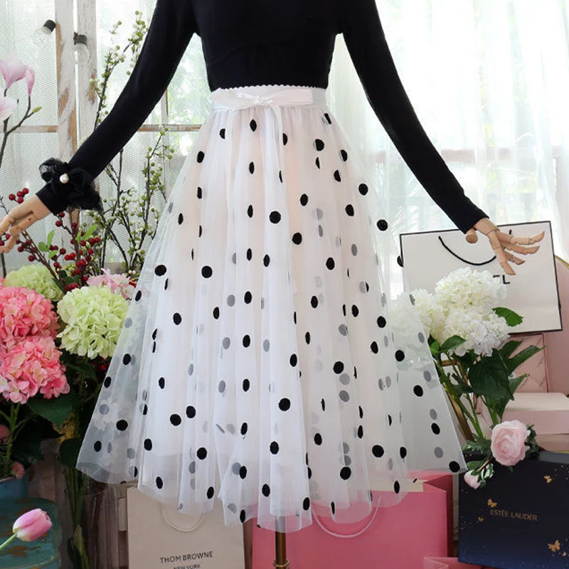 New French style retro high waist love mid length skirt in spring 2022 korean style harajuku black skirt Casual  A-LINE  Lace gs jordan 1 retro high og чикаго 2022 fd1437 612