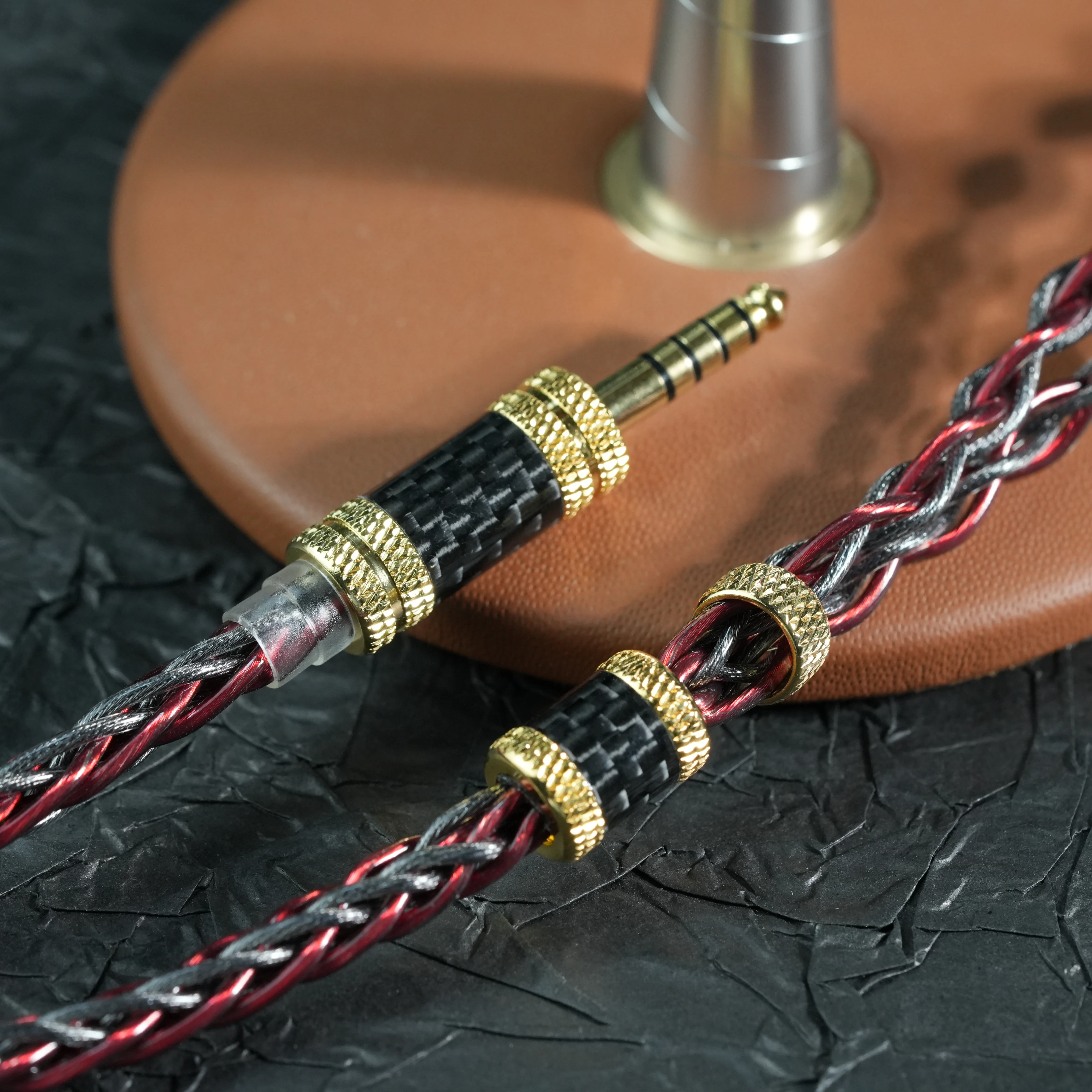 XINHS-711 8-adriges Hi-Fi-Kopfhörer-Upgrade-Kabel 0,78 mm MMCX Dual 3,5 mm für FiiO-, SIMGOT- und Moondrop-In-Ear-Kopfhörer – Detail 7