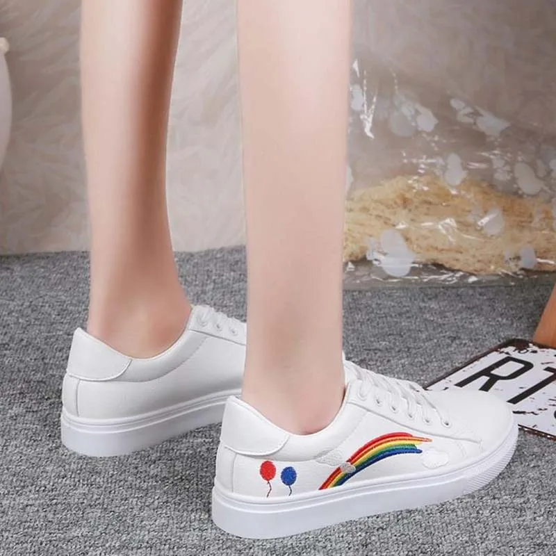 Women's Vulcanized Shoes Rainbow Embroidered White Shoes Women's Sports Shoes Lace-up Ladies Slippers Women's Flat Casual Shoes