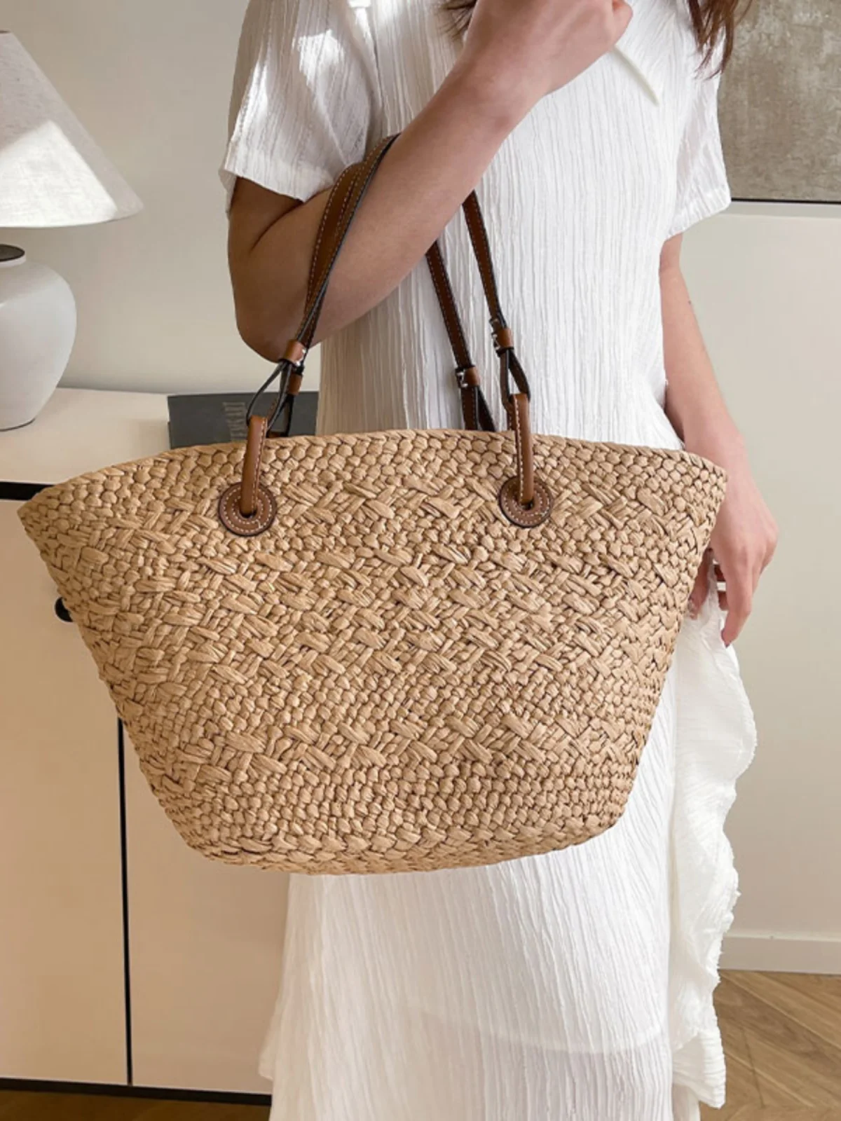 Women's Large Capacity Shoulder Bag Summer Straw Woven Basket Handbag Fashion Female Luxury Designer Beach Bag Bali Shopper Tote
