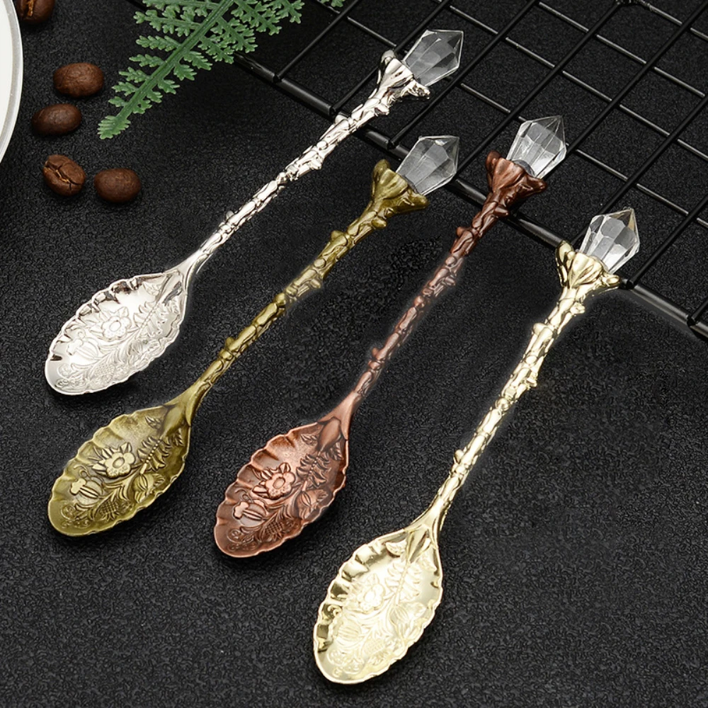 Vintage Carved Spoon Crystal Head Pattern Spoons Creative Silver Gold Coffee Tea Spoon Drinkware Kitchen Tool Accesssories tea spoon