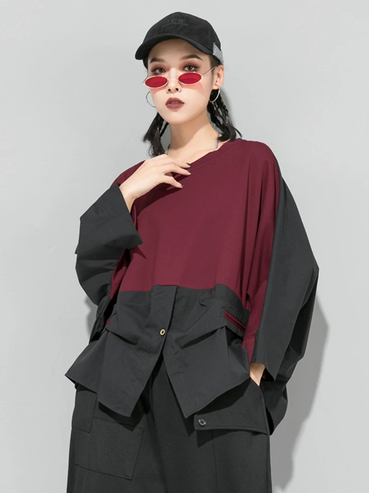 [EAM] Loose Fit Contrast Color Big Size Sweatshirt New Round Neck Long Sleeve Women Big Size Fashion Spring Autumn 2026 1D716