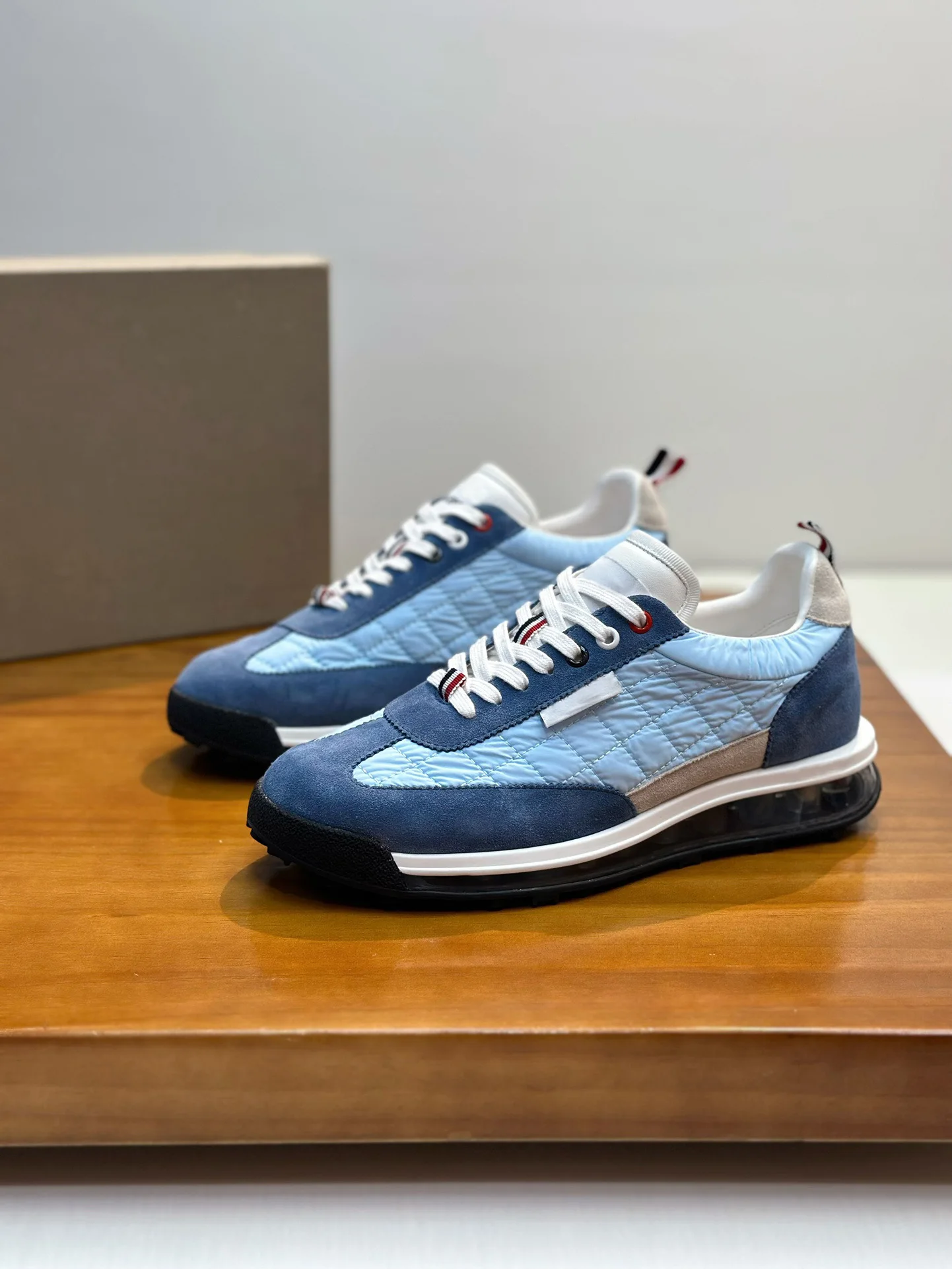 

TB THOM Men's Genuine Leather Shoes Fashion Brand Men Cow Leather Breathable Sneakers Summer Lace Up Casual Air Cushion Shoes