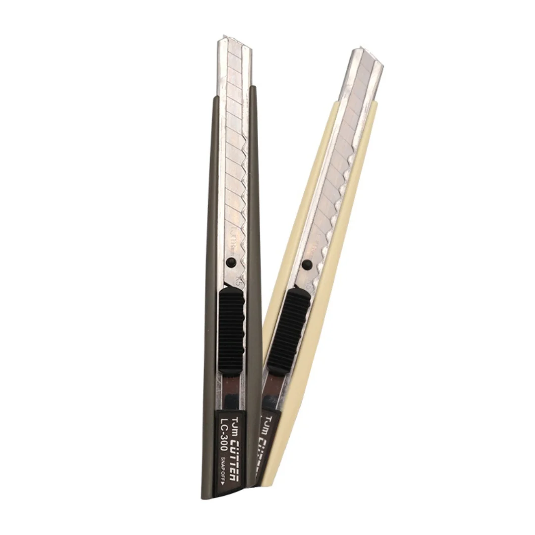 Multi functional pencil sharpener for eyebrow tattooing, manual eyebrow sharpening, pencil cutting, and paper cutting 6