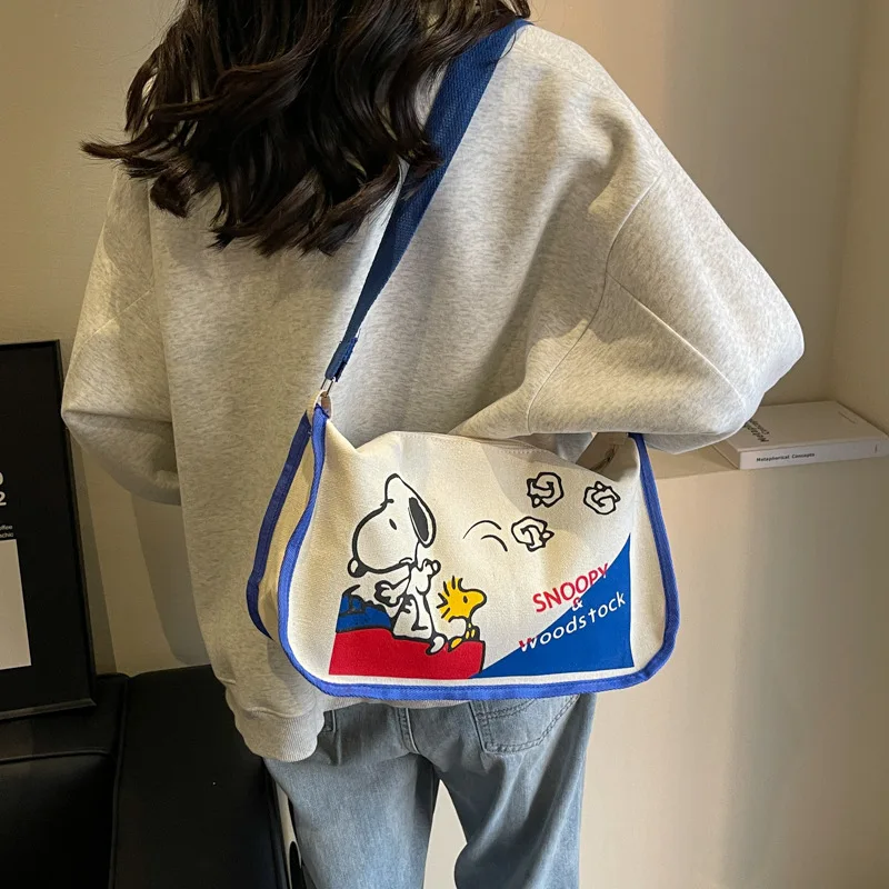 Bandolera de Lona para Mujer Snoopy 2026