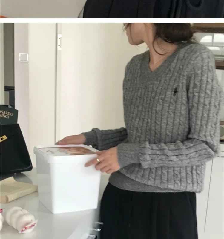 Women's Cable Knit Sweater Vintage V-Neck Pullover