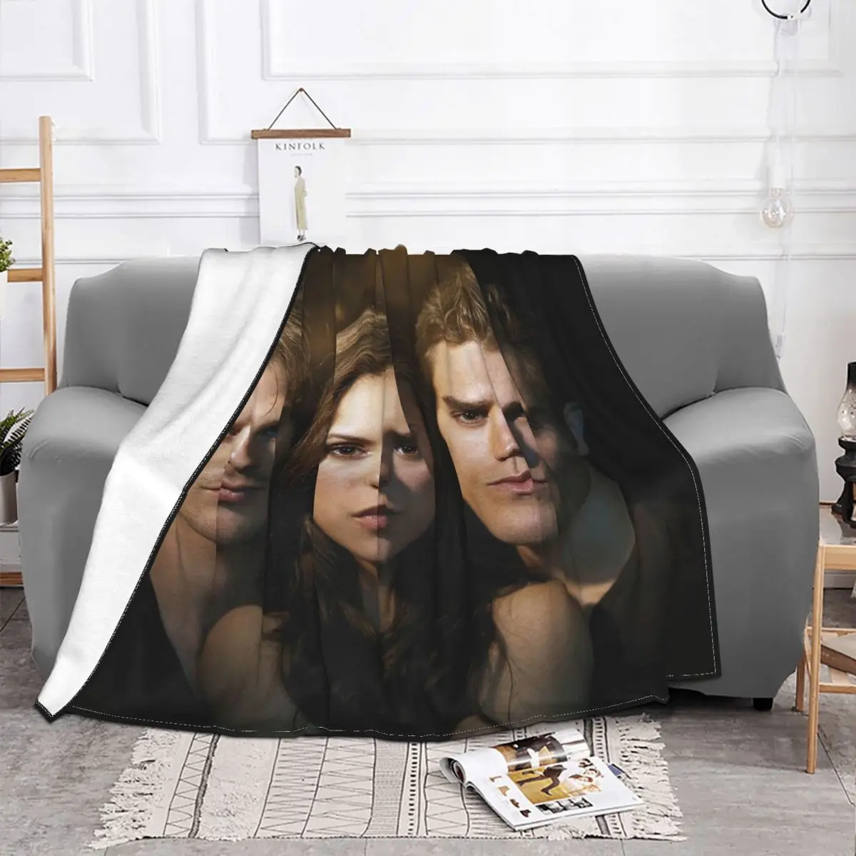 

The Vampire Diaries Blanket Fleece Decoration Horror Multifunction Warm Throw Blankets for Home Office Plush Thin Quilt