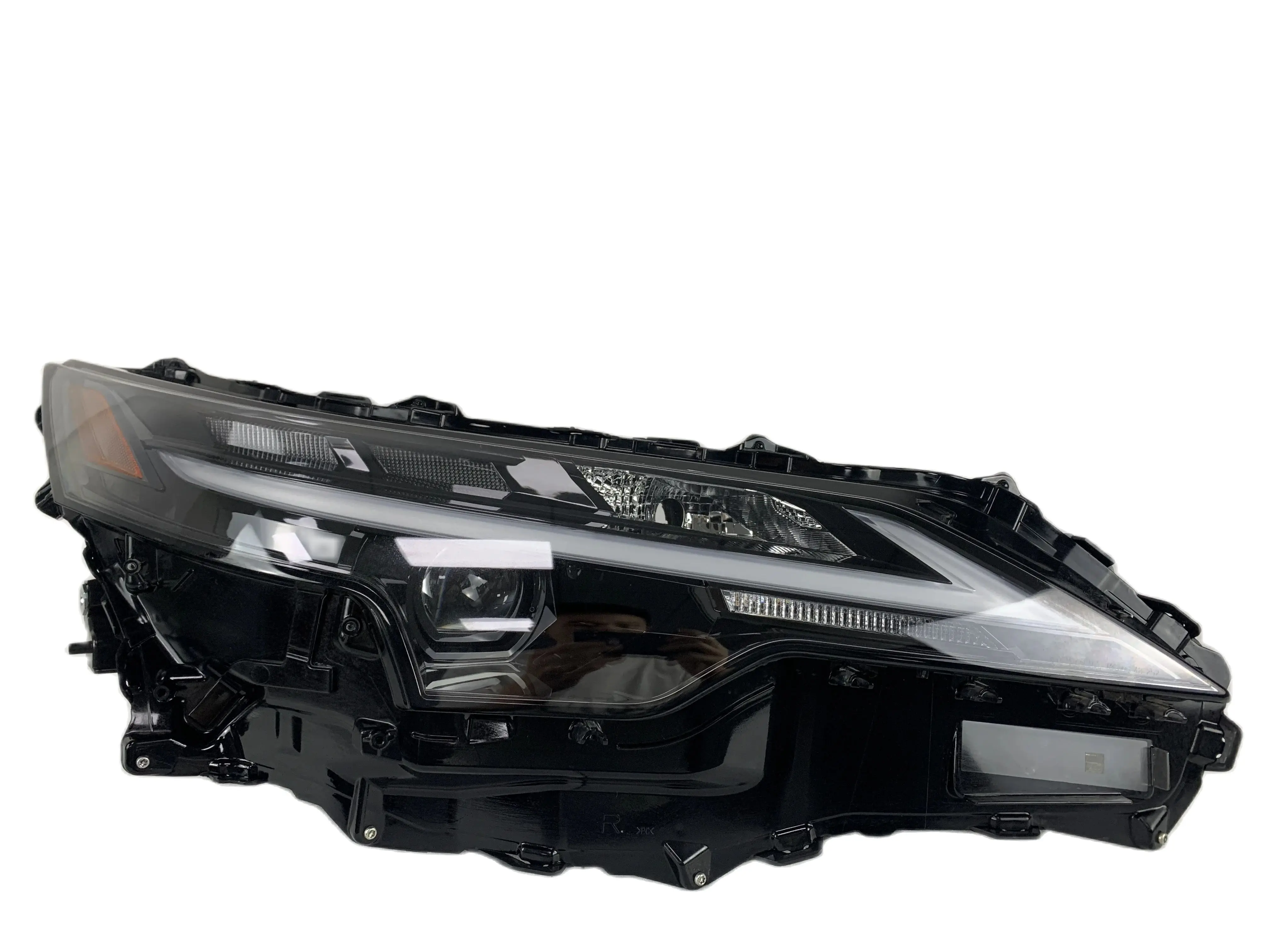 

Налобный фонарь для Lexus RX 2023-2024