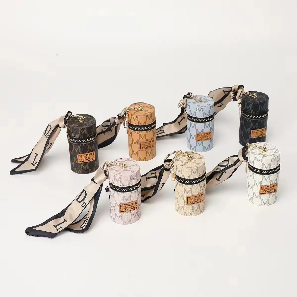 

Европейский и американский пресбиопический Кошелек для монет, ретро мини сумка-ведро, милый брелок, сумка для наушников, коробка для хранения губной помады 2024