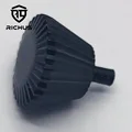 Black.4