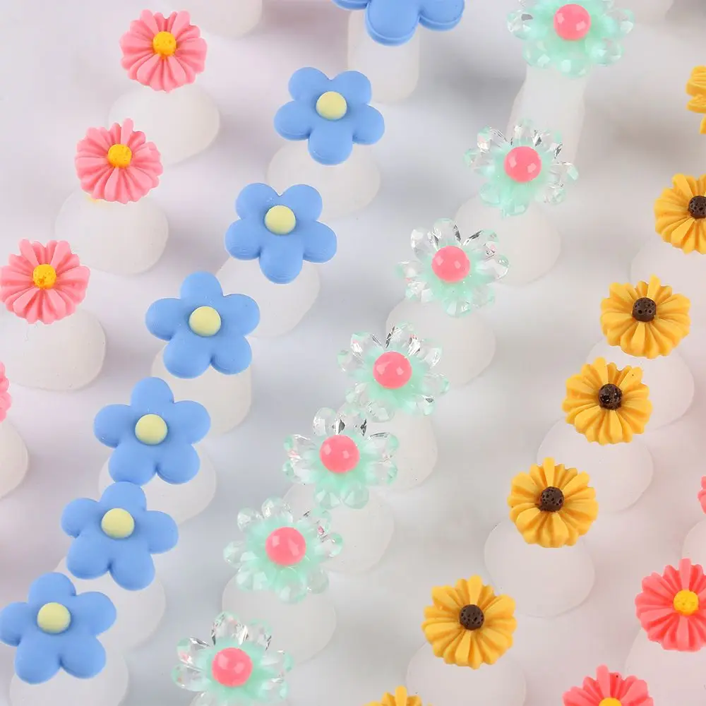 Description Picture 6 of item8Pcs/Set Silicone Toenail Separator Foot Divider Daisy Flower Charming Design Form Salon Manicure Pedicure Care Nail Art Tools
