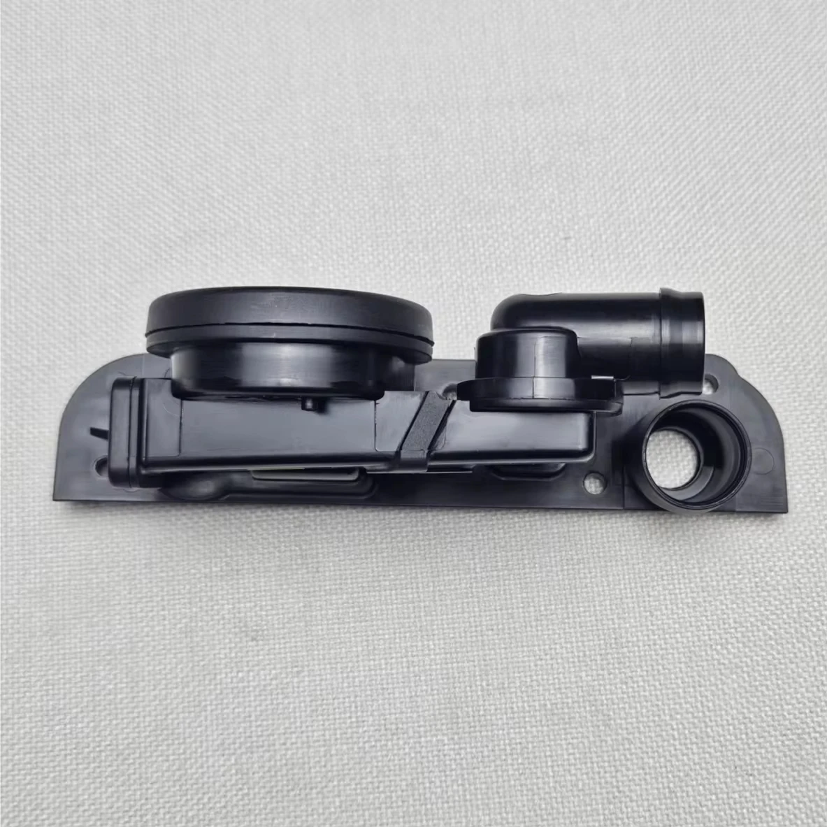 Genuine PCV Engine Crankcase Vent Valve 06F129101K,06F129101R/N For AUDI A1,A3,A4 B7,A6 C6,TT,VW Golf,Jetta,Passat,Scirocco